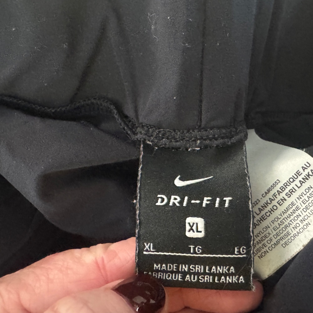 Nike Black Sweatpants - Picture 5 of 9